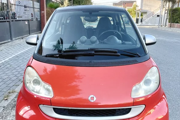 Auto in Vendita a Tirana, Smart, 2008 Benzine,Kambio Automatik Pagamento 3,000  Euro.