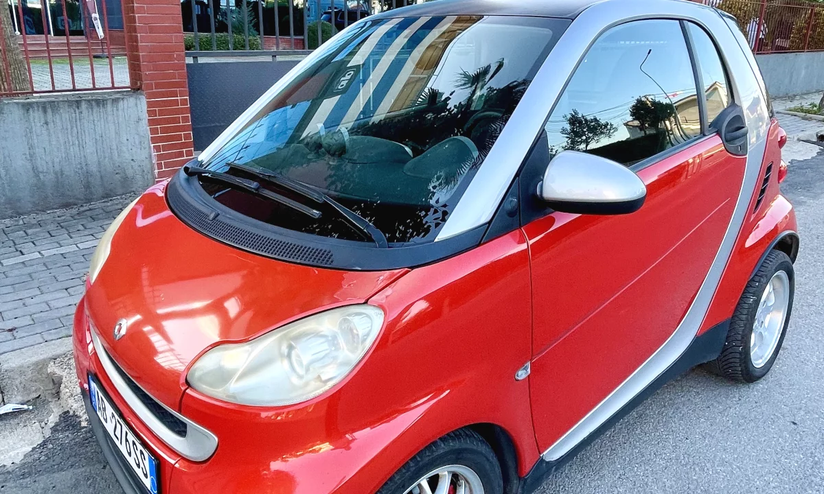 Auto in Vendita a Tirana, Smart, 2008 Benzine,Kambio Automatik Pagamento 3,000  Euro.