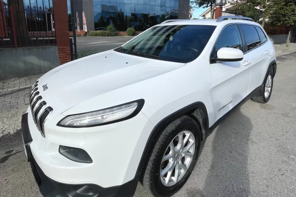 ↘️ Jeep Cherokee 2.0 Disel Manual  • Viti 2015 • ⁠