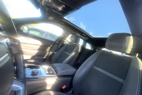 Auto in Vendita a Tirana, Land Rover, 2019 Diesel,Kambio Automatik Pagamento 30,000  Leke.