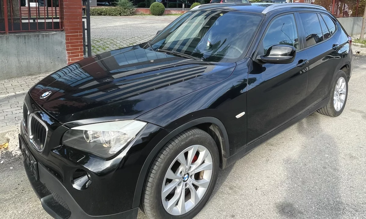 Auto in Vendita a Tirana, BMW, 2012 Diesel,Kambio Automatik Pagamento 6,500  Euro.