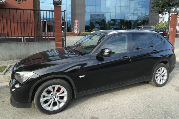 Auto in Vendita a Tirana, BMW, 2012 Diesel,Kambio Automatik Pagamento 6,500  Euro.