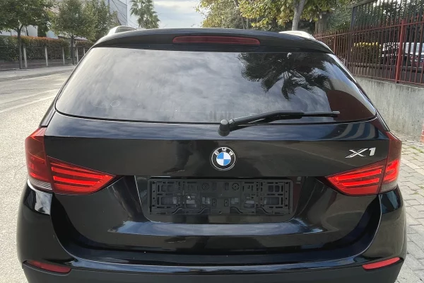 Auto in Vendita a Tirana, BMW, 2012 Diesel,Kambio Automatik Pagamento 6,500  Euro.
