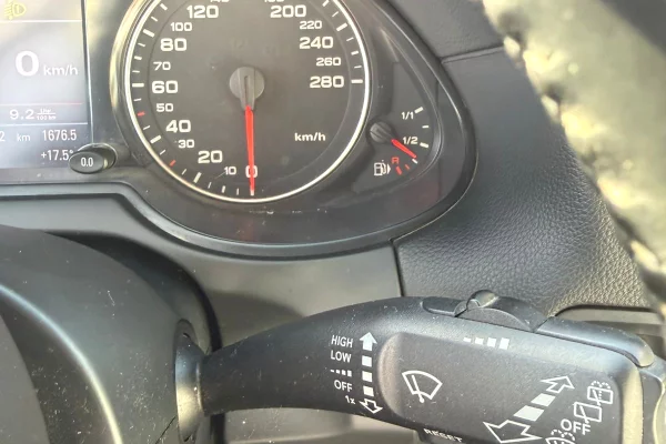 Auto in Vendita a Tirana, Audi, 2011 Diesel,Kambio Manual Pagamento 5,500  Euro.