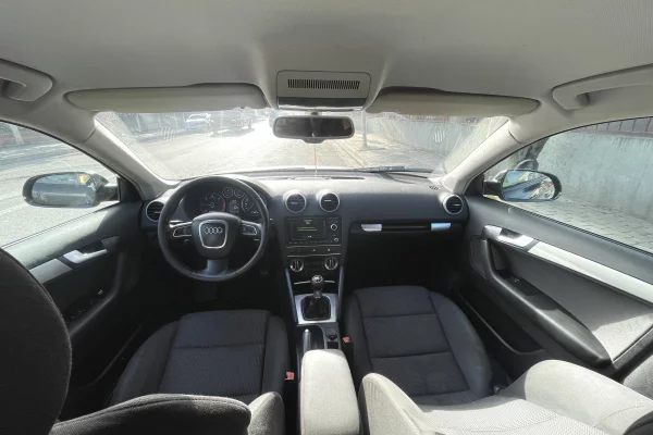 Auto in Vendita a Tirana, Audi, 2011 Diesel,Kambio Manual Pagamento 5,500  Euro.