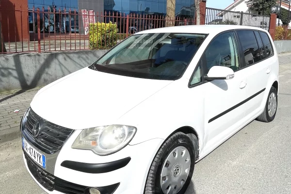 Auto in Vendita a Tirana - 4,000 Euro
