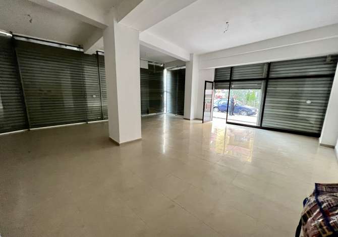 Ambient biznesi me qera 1+1 ne Tirane - 1,200 Euro