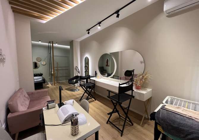 Business Property for Rent 3+1 in Tirana - 800 Euro