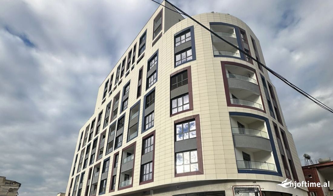 📣 SHITET Post Parking 📍 Prane Komunes Se Parisit 🛣️ Rruga "Jusuf Vrioni" ✨ 