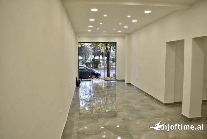 Business Property in Sale 1+1 in Tirana - 525,000 Euro