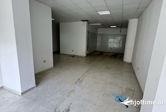 Business Property in Sale 1+1 in Tirana - 150,000 Euro