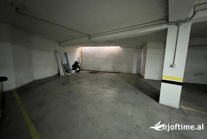 Ambient biznesi ne shitje 4+1 ne Tirane - 23,000 Euro