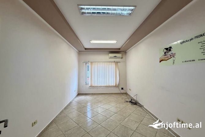 📣 QERA Ambient Zyre 📍 21 Dhjetori ✨ 