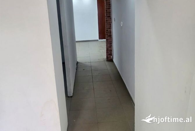 📣 QERA Ambient Biznesi 📍 Komuna e Parisit ✨ 