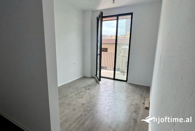 📣 QERA Ambient Zyre 📍 Altana Luxury Residence 🛣️ Rruga e "Kosovareve" ✨ 