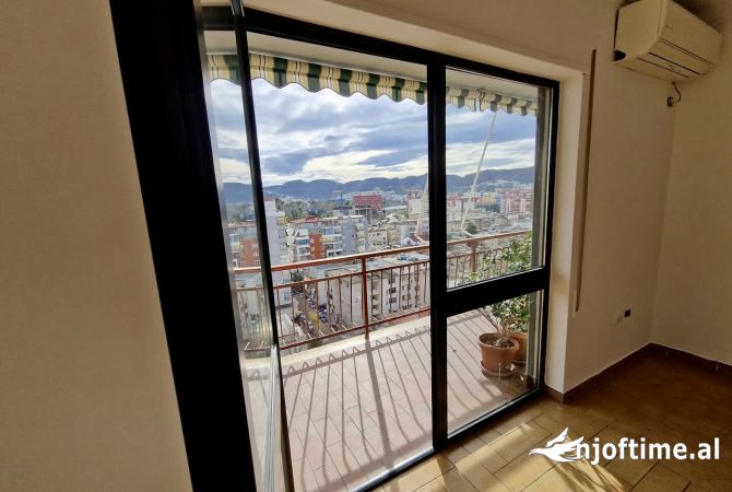 📣 QERA Apartament 3+1 Me 2 Tualete 📍 Sheshi Wilson 🛣️ Rruga "Perlat Rexhepi" ✨ 