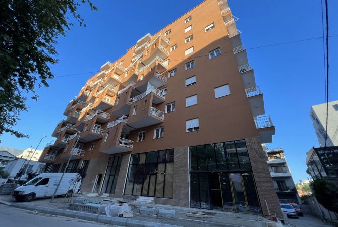 📣 QERA Ambient Biznesi+Magazine 📍 Rruga "5-Maji" , Prane Concord Center ✨ 