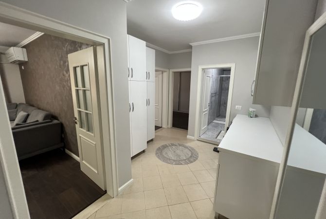 Shtepi me qera Apartament ne Tirane, 2+1, Mobilimi E mobiluar, Pagesa 1,000  Euro.