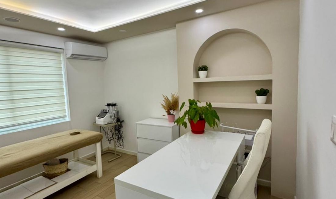 📣 QERA Ambient Biznesi 📍 Prane Shkolles "Vasil Shanto" ✨ 