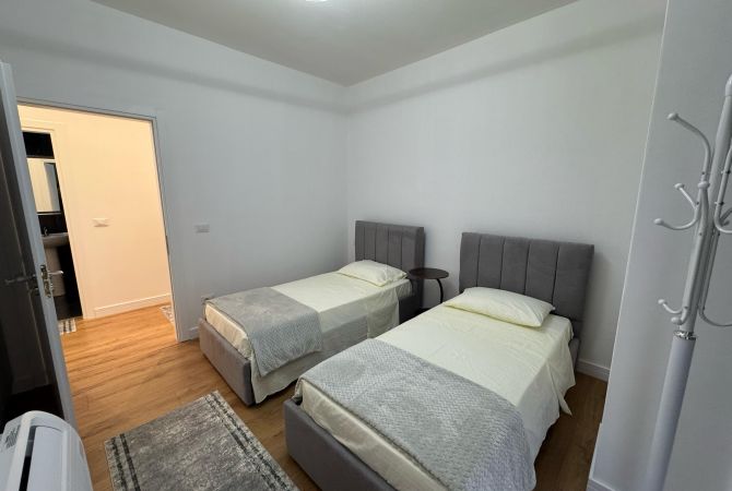Shtepi me qera Apartament ne Tirane, 2+1, Mobilimi E mobiluar, Pagesa 800  Euro.