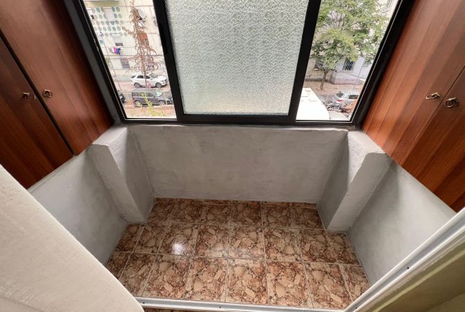 Shtepi me qera Apartament ne Tirane, 2+1, Mobilimi E mobiluar, Pagesa 500  Euro.