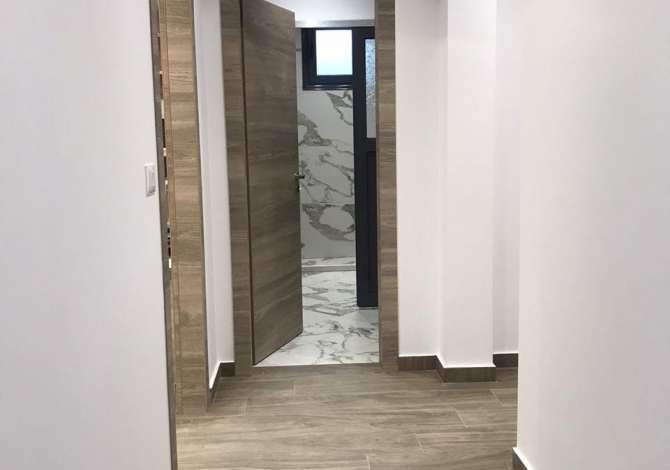 Apartment for rent in Tirana 2+1, Emty