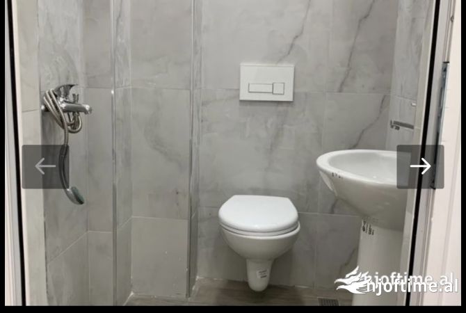 Ambiente Commerciale in Vendita 1+1 a Tirana - 47,000 Euro