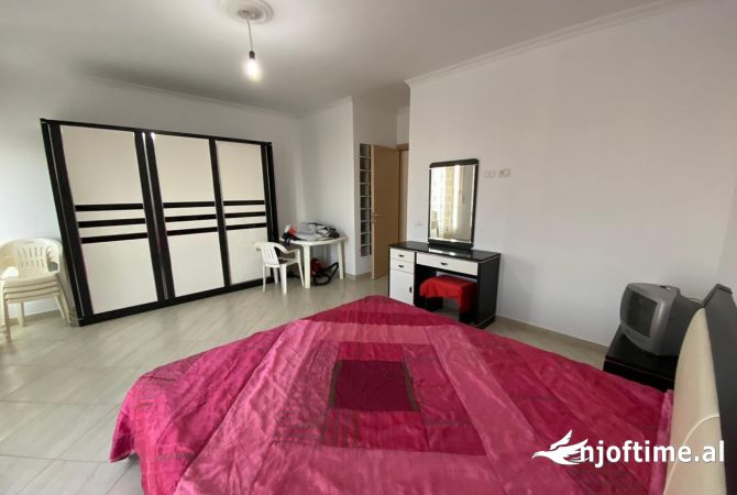 Apartment for rent in Tirana 4+1, Furnished