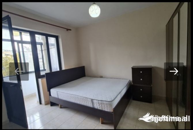 Appartamento in vendita a Tirana 1+1, SemiArredato