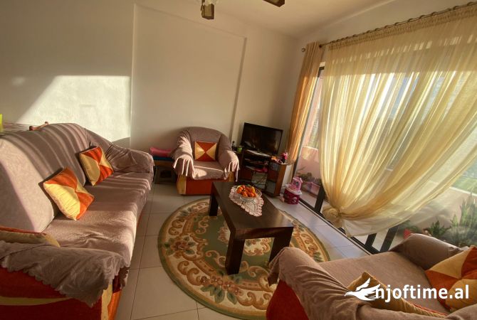 Okazion! 2+2wc,143 mije euro,astir te 2 palmat