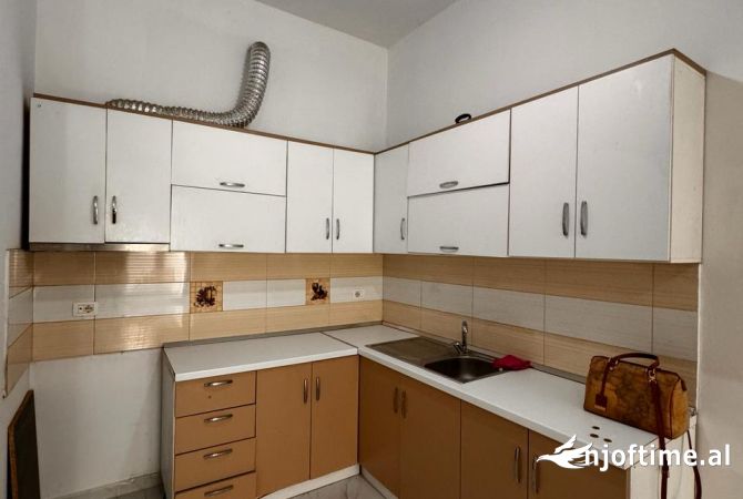 Apartment for rent in Tirana 1+1, Furnished