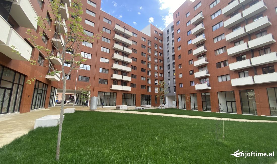 Shtepi ne shitje Apartament ne Tirane, 1+1, Mobilimi Bosh, pa mobiluar, Pagesa 98,000  Euro.