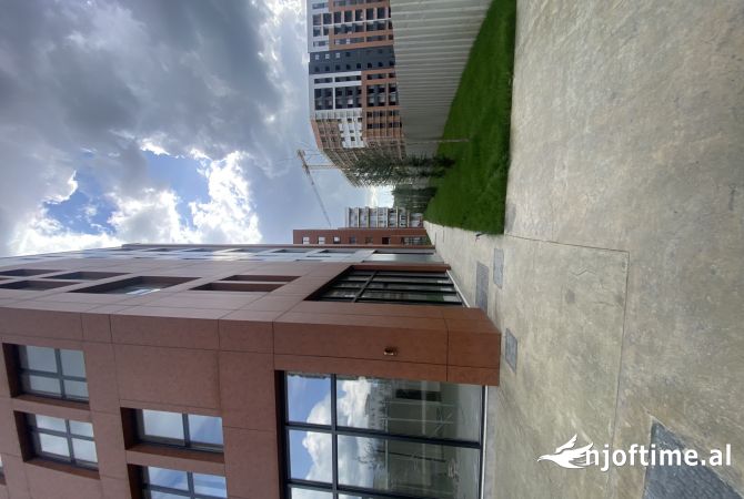 Shtepi ne shitje Apartament ne Tirane, 1+1, Mobilimi Bosh, pa mobiluar, Pagesa 98,000  Euro.