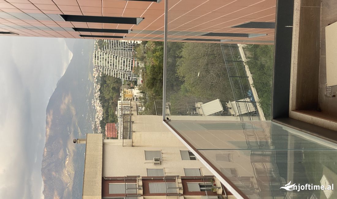 Appartamento in vendita a Tirana 2+1, Vuoto