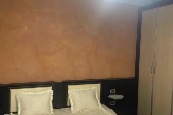 Appartamento in vendita a Tirana 2+1, Arredato