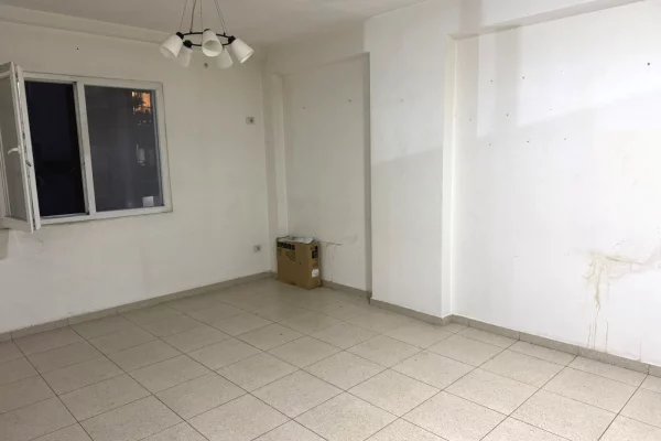 Apartment for rent in Tirana 1+1, Emty