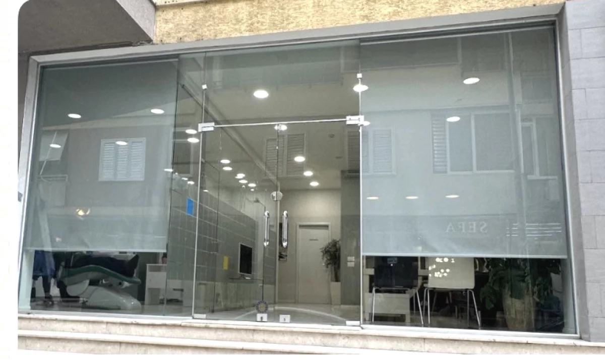 Ambjent biznesi te kopshti zologjik,1300 euro