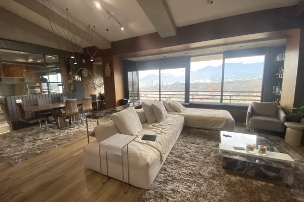 House for Rent 3+1 in Tirana - 1,700 Euro