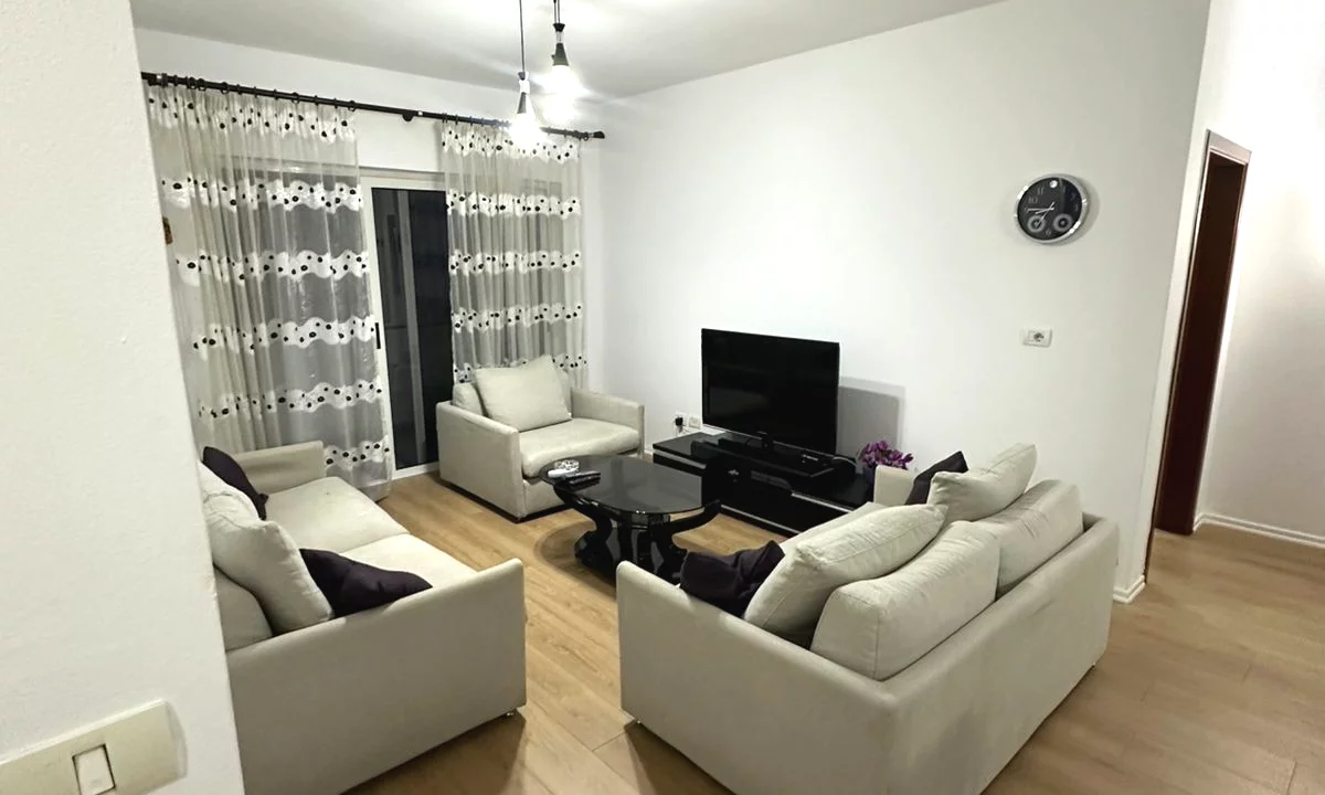 Apartment for rent in Tirana 2+1, Furnished