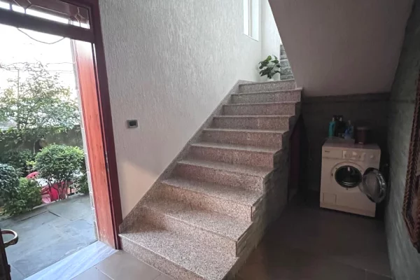 Private house for rent in Tirana 2+1, Furnished