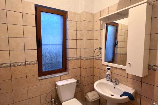 Private house for rent in Tirana 2+1, Furnished