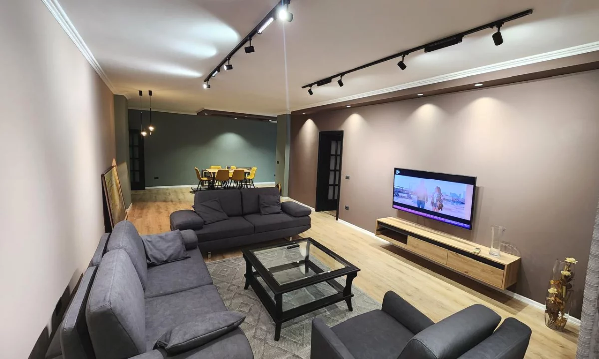 Apartment for rent in Tirana 3+1, Furnished