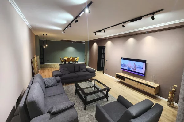 House for Rent 3+1 in Tirana - 1,200 Euro