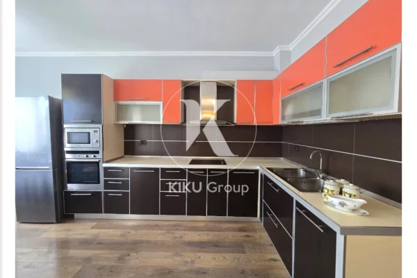 Shtepi me qera Apartament ne Tirane, 2+1, Mobilimi E mobiluar, Pagesa 800  Euro.