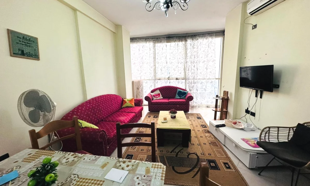 Appartamento in affitto a Tirana 1+1, Arredato
