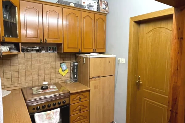 Shtepi me qera Apartament ne Tirane, 1+1, Mobilimi E mobiluar, Pagesa 400  Euro.