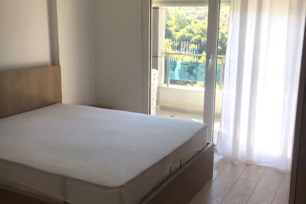 Appartamento in vendita a Tirana 1+1, Arredato