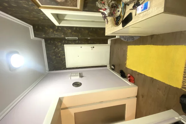 Appartamento in vendita a Tirana 2+1, Arredato