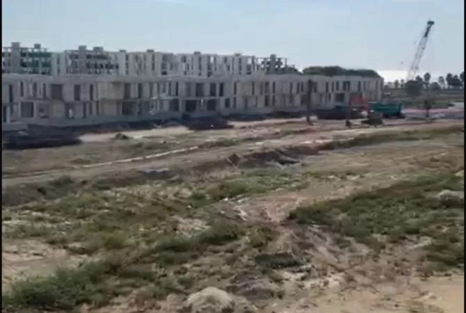 shitet apartament 3+1 me verand 