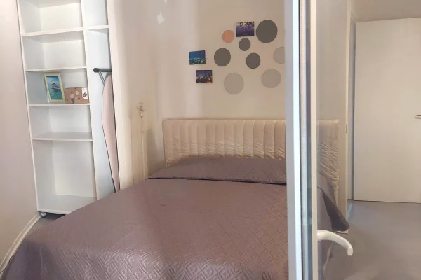 🔥 Apartament 1+1 me Qira – siper Liceut Artistik 🏡✨